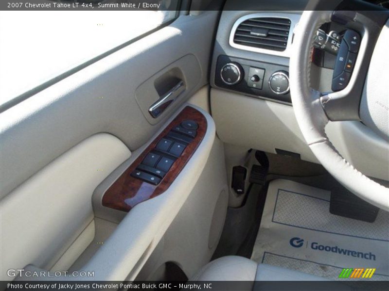 Summit White / Ebony 2007 Chevrolet Tahoe LT 4x4