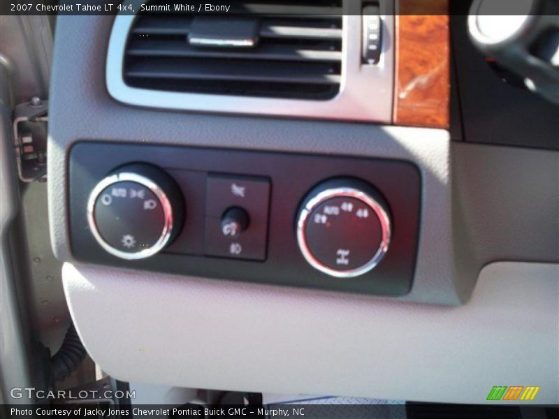 Summit White / Ebony 2007 Chevrolet Tahoe LT 4x4
