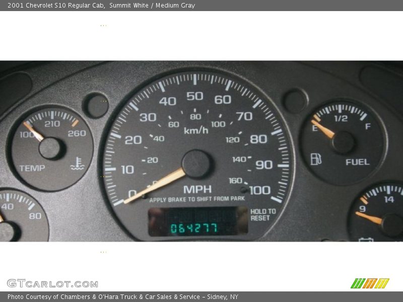 Summit White / Medium Gray 2001 Chevrolet S10 Regular Cab