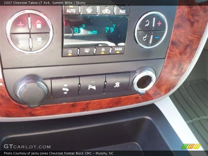Summit White / Ebony 2007 Chevrolet Tahoe LT 4x4