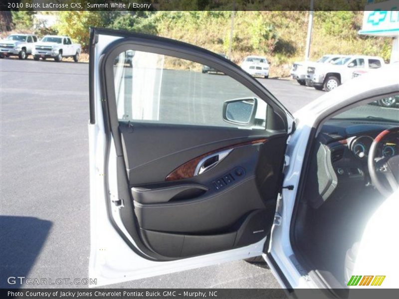 Summit White / Ebony 2010 Buick LaCrosse CXS