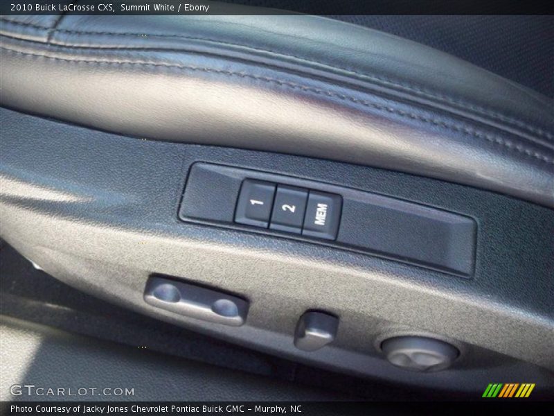 Summit White / Ebony 2010 Buick LaCrosse CXS