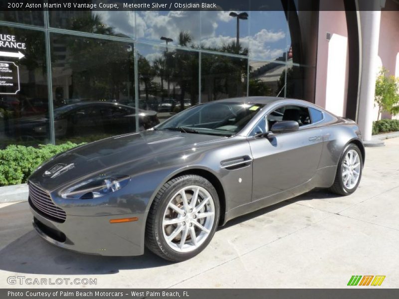 Front 3/4 View of 2007 V8 Vantage Coupe