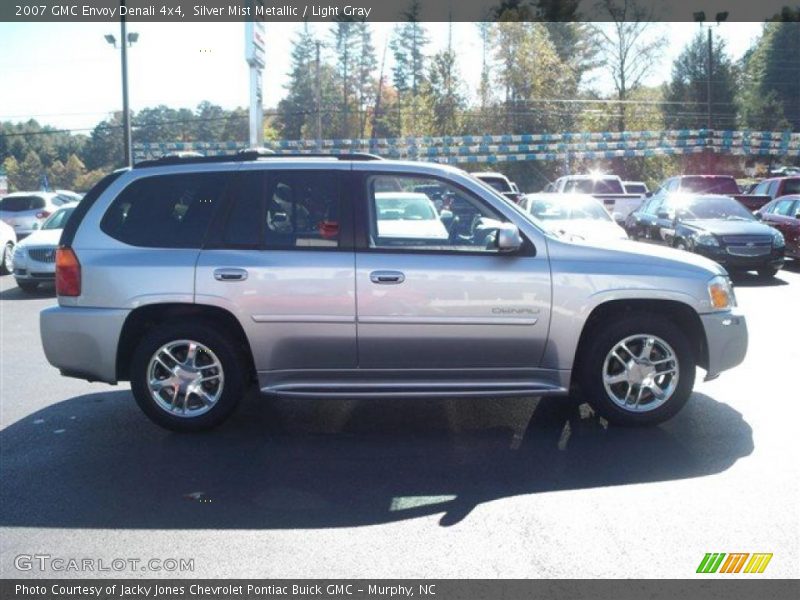 Silver Mist Metallic / Light Gray 2007 GMC Envoy Denali 4x4