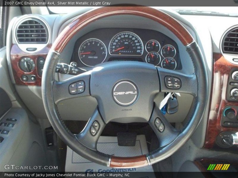 Silver Mist Metallic / Light Gray 2007 GMC Envoy Denali 4x4