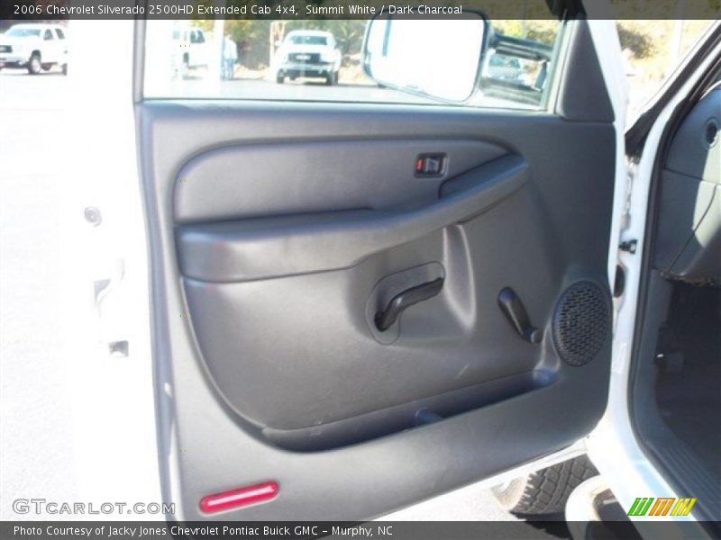  2006 Silverado 2500HD Extended Cab 4x4 Dark Charcoal Interior