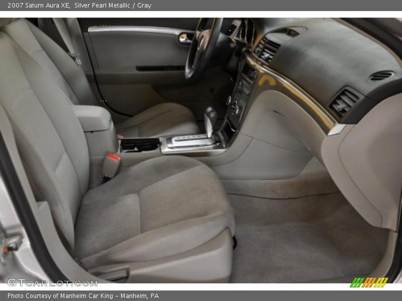 Silver Pearl Metallic / Gray 2007 Saturn Aura XE
