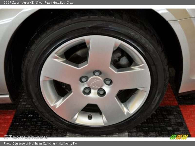 Silver Pearl Metallic / Gray 2007 Saturn Aura XE