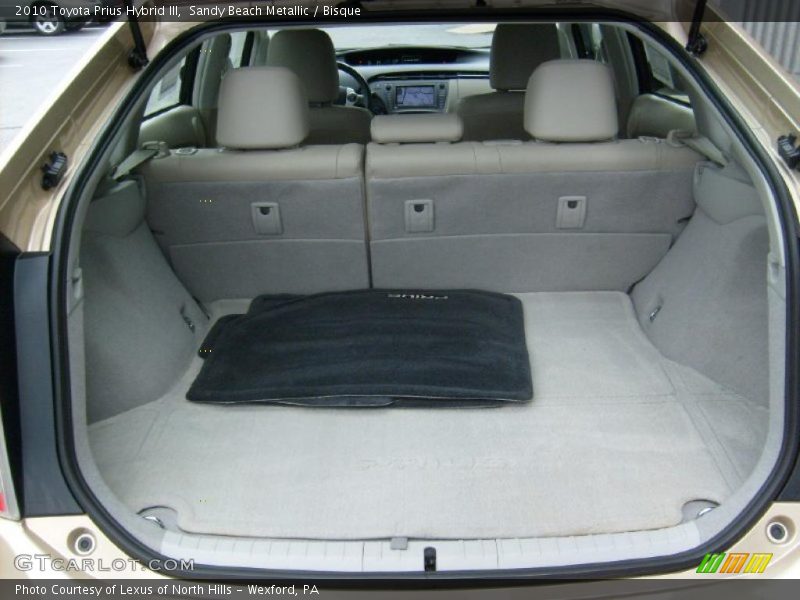 Sandy Beach Metallic / Bisque 2010 Toyota Prius Hybrid III