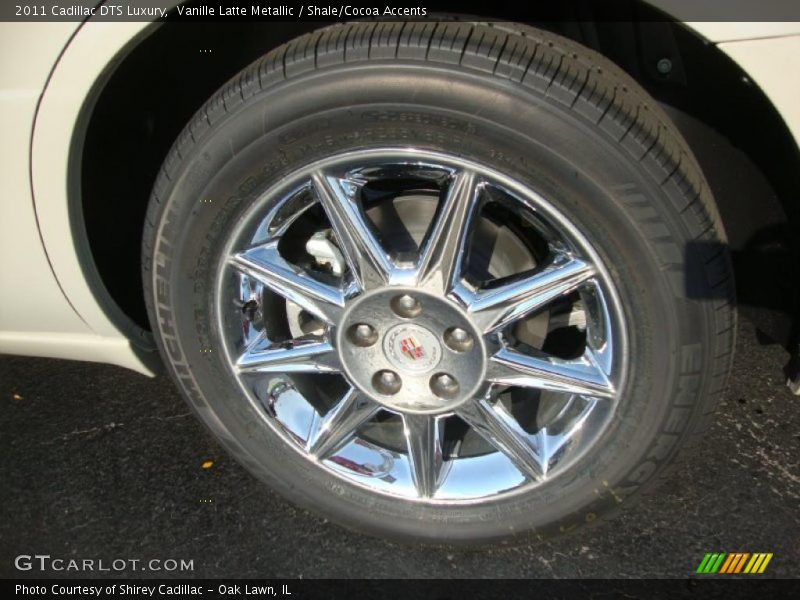 Vanille Latte Metallic / Shale/Cocoa Accents 2011 Cadillac DTS Luxury
