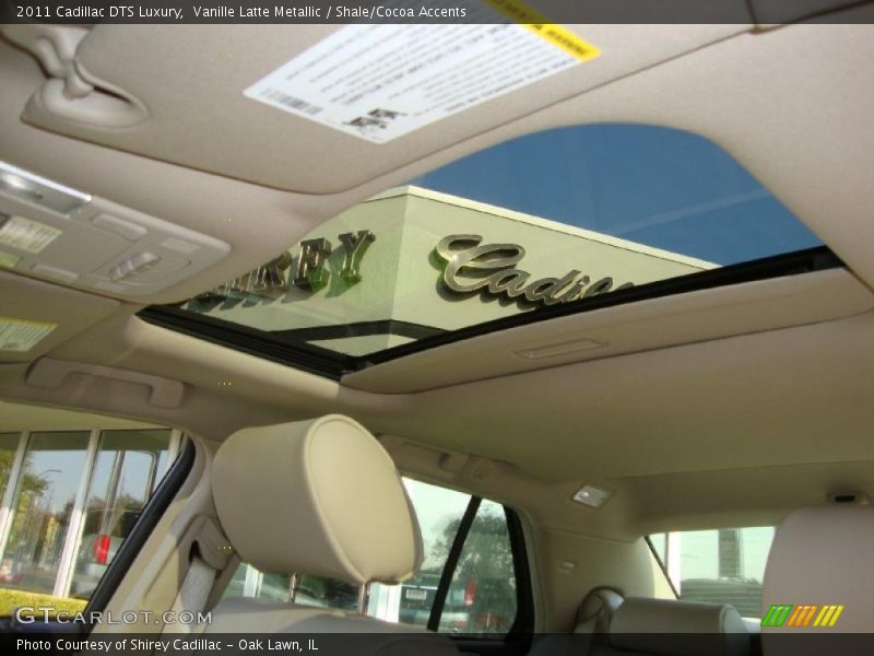 Vanille Latte Metallic / Shale/Cocoa Accents 2011 Cadillac DTS Luxury
