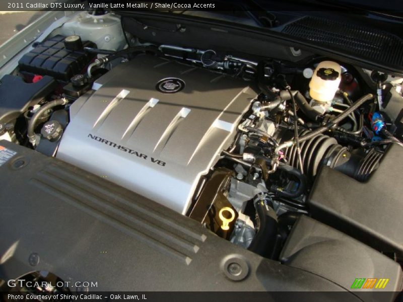 Vanille Latte Metallic / Shale/Cocoa Accents 2011 Cadillac DTS Luxury