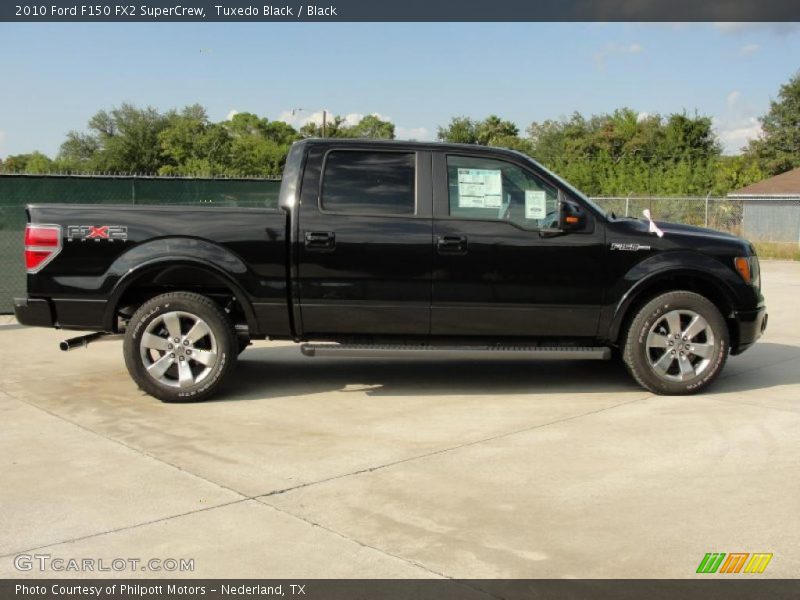 Tuxedo Black / Black 2010 Ford F150 FX2 SuperCrew