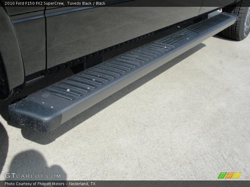 Tuxedo Black / Black 2010 Ford F150 FX2 SuperCrew