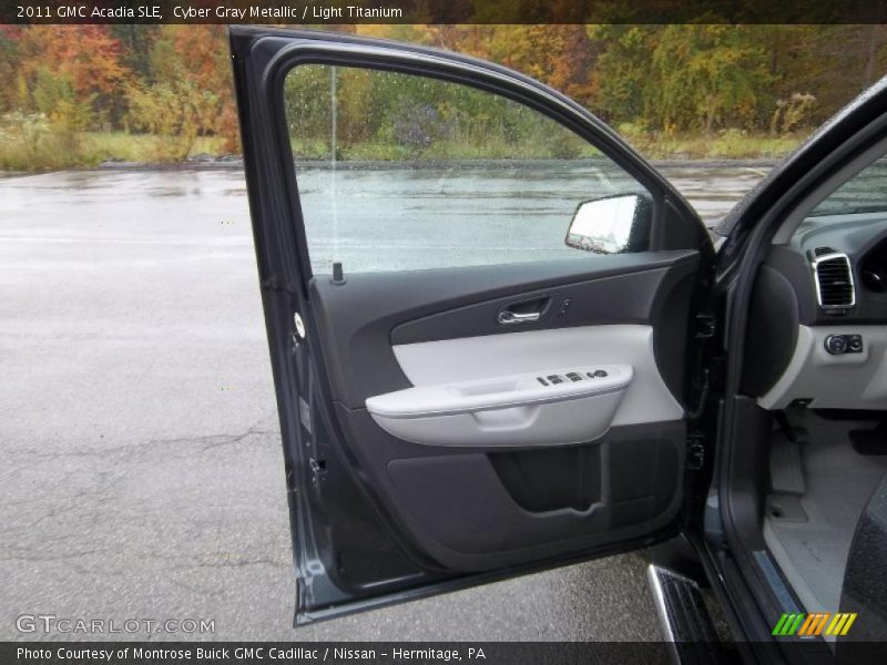 Cyber Gray Metallic / Light Titanium 2011 GMC Acadia SLE