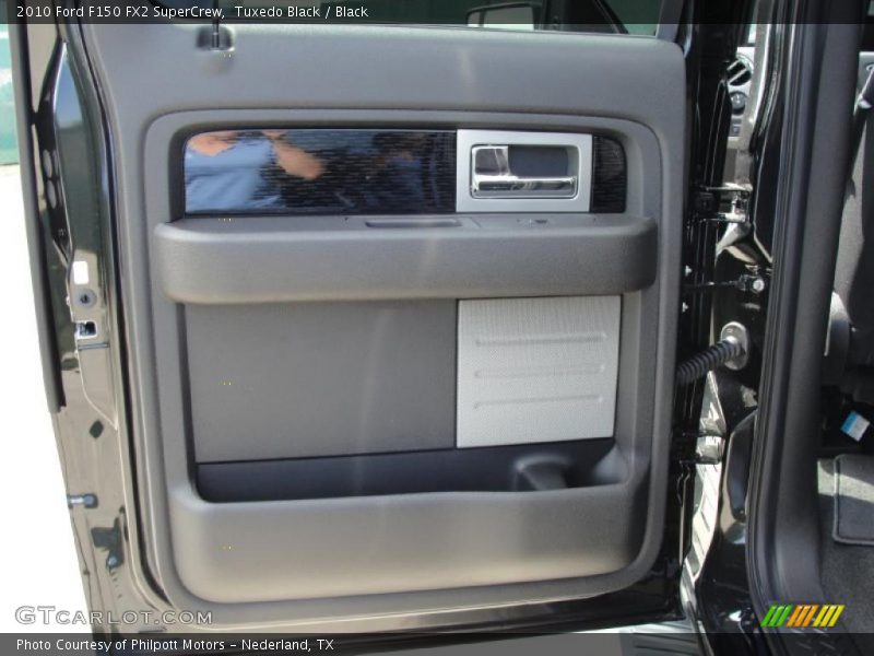 Tuxedo Black / Black 2010 Ford F150 FX2 SuperCrew