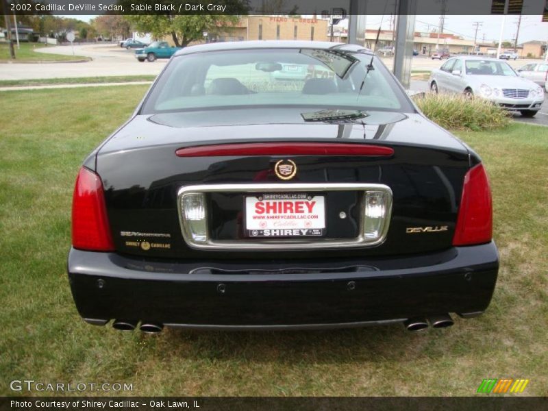 Sable Black / Dark Gray 2002 Cadillac DeVille Sedan