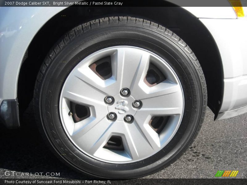 Bright Silver Metallic / Pastel Slate Gray 2007 Dodge Caliber SXT