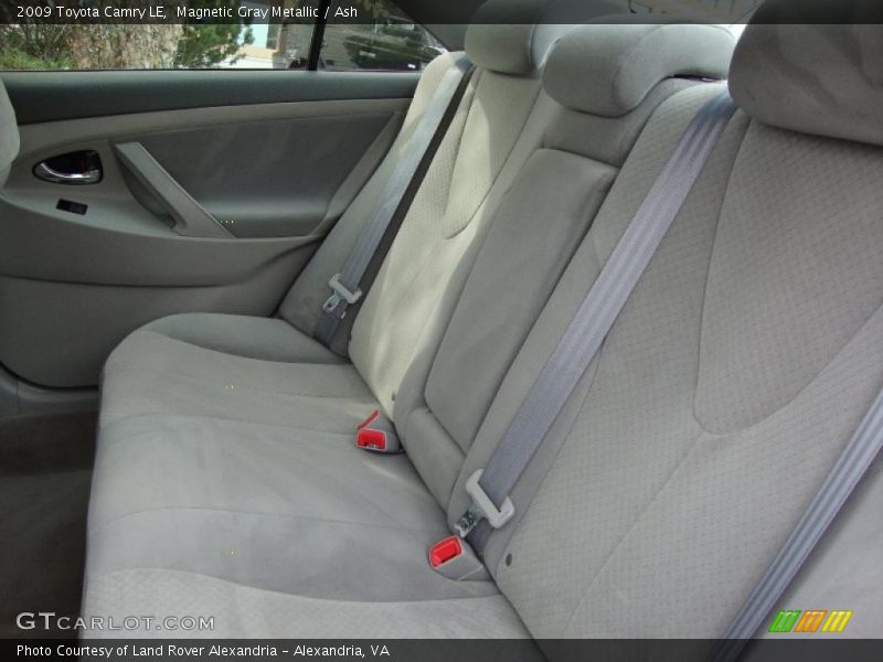 Magnetic Gray Metallic / Ash 2009 Toyota Camry LE