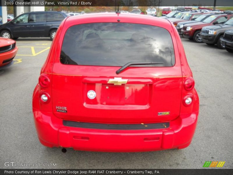 Victory Red / Ebony 2009 Chevrolet HHR LS Panel