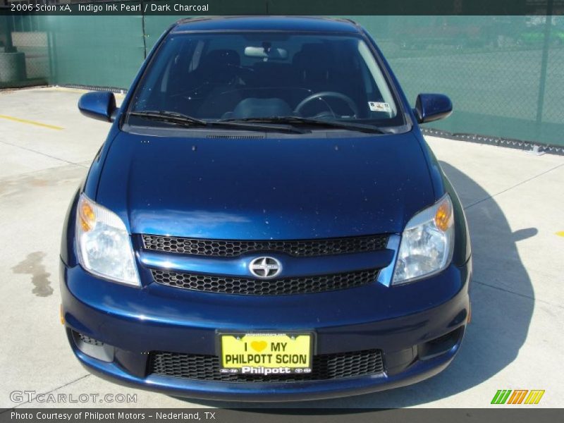 Indigo Ink Pearl / Dark Charcoal 2006 Scion xA