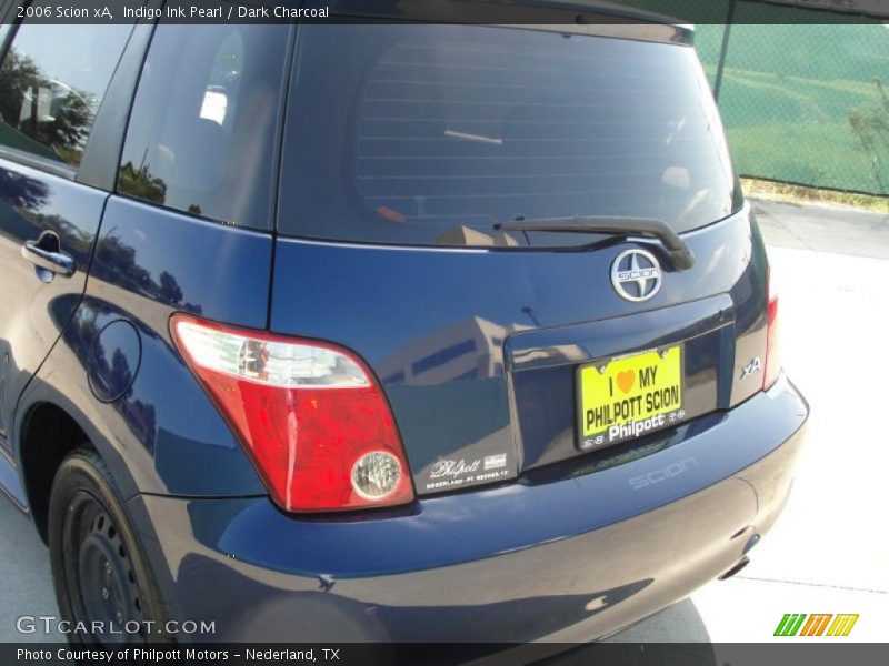 Indigo Ink Pearl / Dark Charcoal 2006 Scion xA