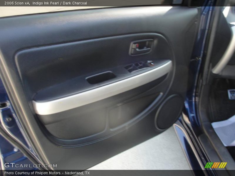 Indigo Ink Pearl / Dark Charcoal 2006 Scion xA