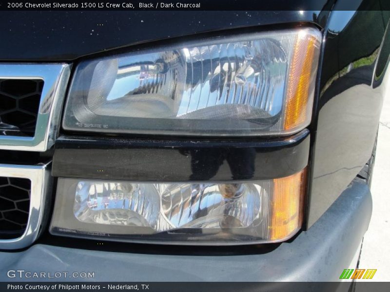Black / Dark Charcoal 2006 Chevrolet Silverado 1500 LS Crew Cab