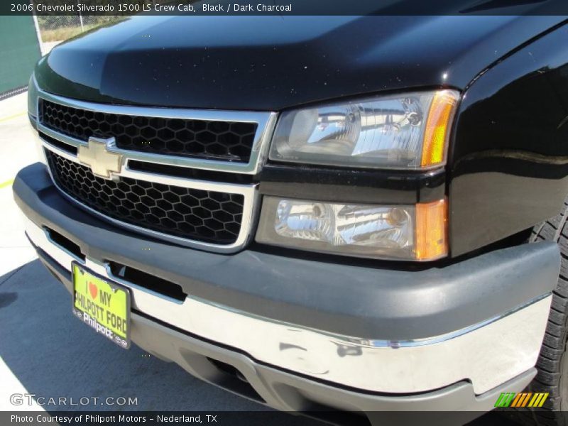 Black / Dark Charcoal 2006 Chevrolet Silverado 1500 LS Crew Cab