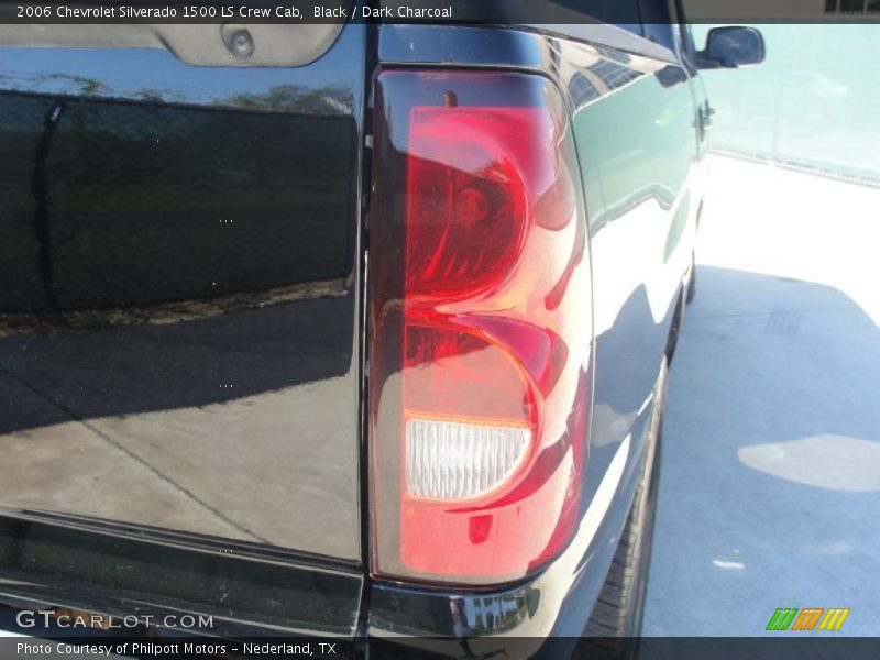 Black / Dark Charcoal 2006 Chevrolet Silverado 1500 LS Crew Cab