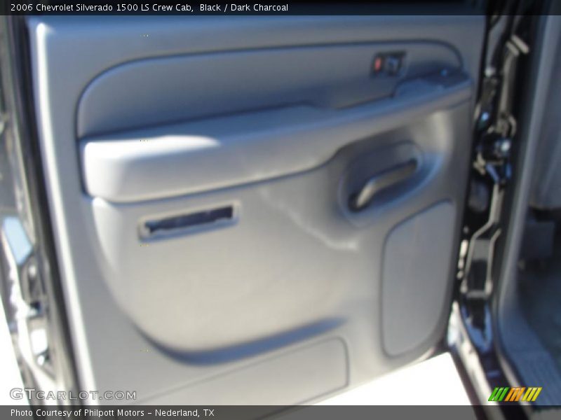 Black / Dark Charcoal 2006 Chevrolet Silverado 1500 LS Crew Cab