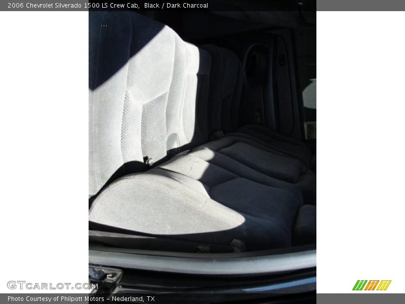 Black / Dark Charcoal 2006 Chevrolet Silverado 1500 LS Crew Cab