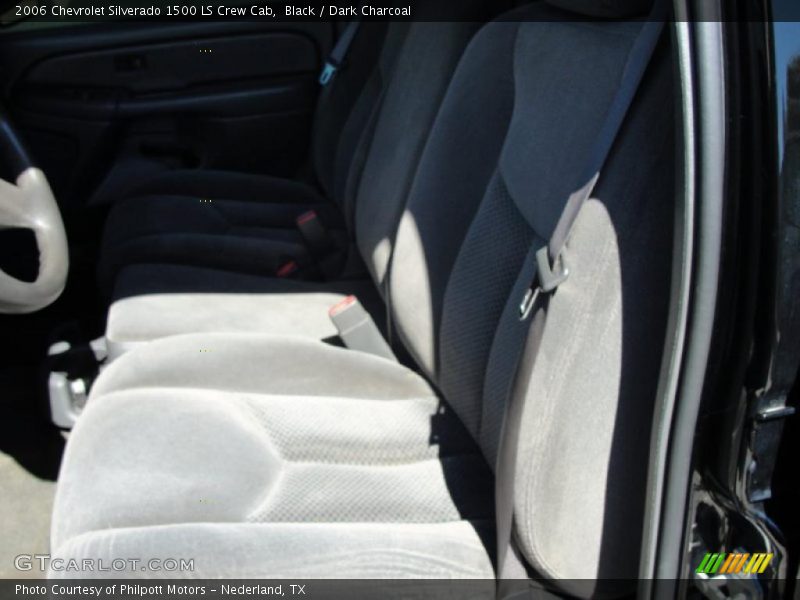 Black / Dark Charcoal 2006 Chevrolet Silverado 1500 LS Crew Cab