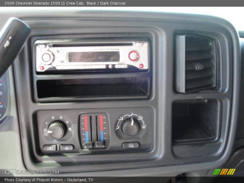 Black / Dark Charcoal 2006 Chevrolet Silverado 1500 LS Crew Cab