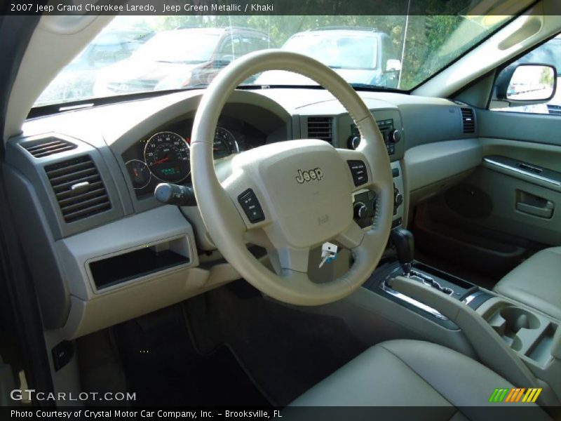 Jeep Green Metallic / Khaki 2007 Jeep Grand Cherokee Laredo
