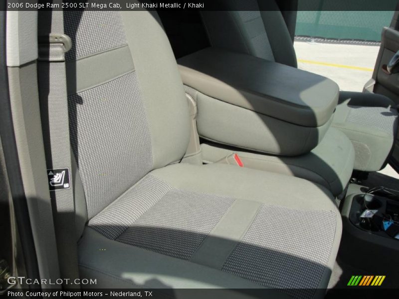 Light Khaki Metallic / Khaki 2006 Dodge Ram 2500 SLT Mega Cab
