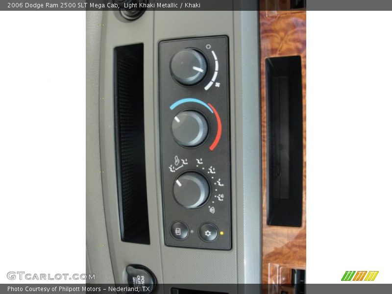 Light Khaki Metallic / Khaki 2006 Dodge Ram 2500 SLT Mega Cab
