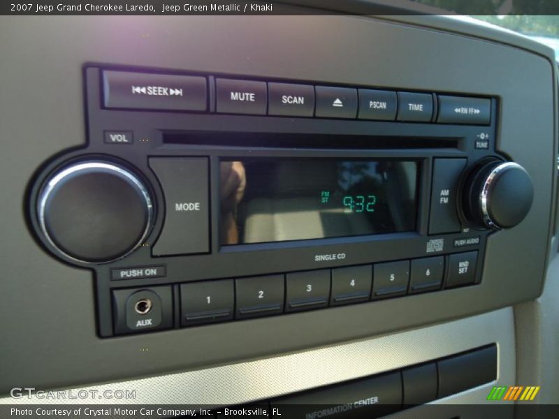 Jeep Green Metallic / Khaki 2007 Jeep Grand Cherokee Laredo