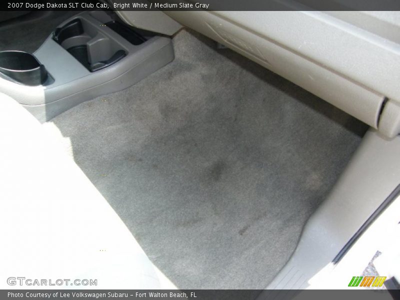 Bright White / Medium Slate Gray 2007 Dodge Dakota SLT Club Cab