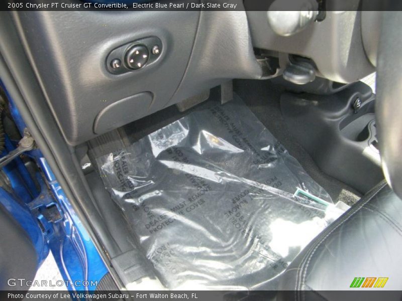 Electric Blue Pearl / Dark Slate Gray 2005 Chrysler PT Cruiser GT Convertible