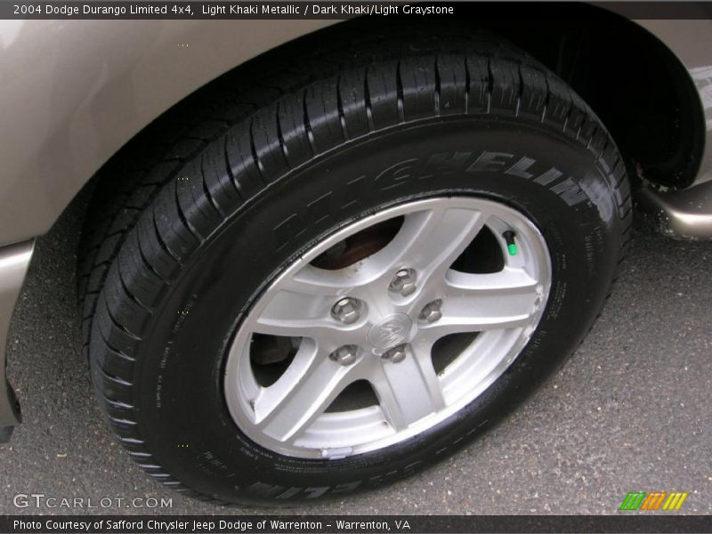  2004 Durango Limited 4x4 Wheel