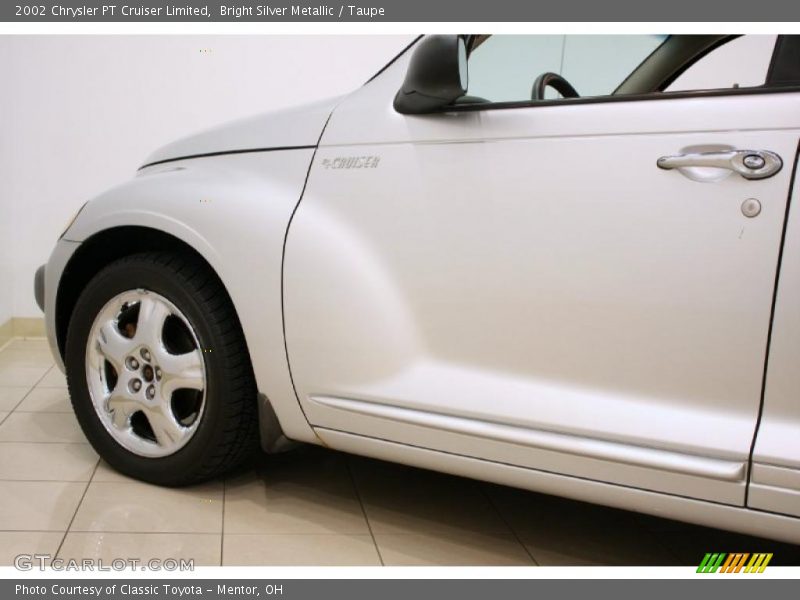 Bright Silver Metallic / Taupe 2002 Chrysler PT Cruiser Limited