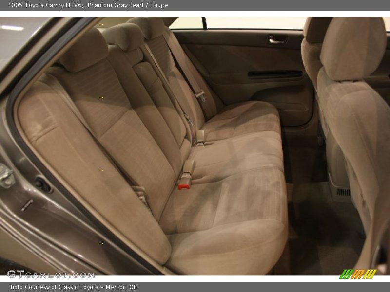 Phantom Gray Pearl / Taupe 2005 Toyota Camry LE V6