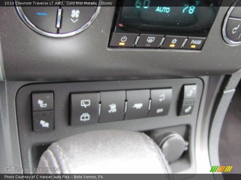 Gold Mist Metallic / Ebony 2010 Chevrolet Traverse LT AWD