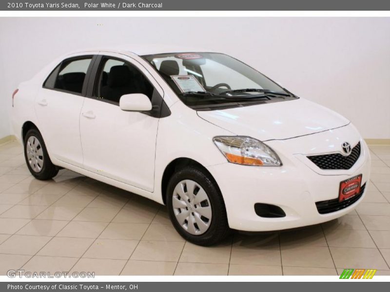 Polar White / Dark Charcoal 2010 Toyota Yaris Sedan