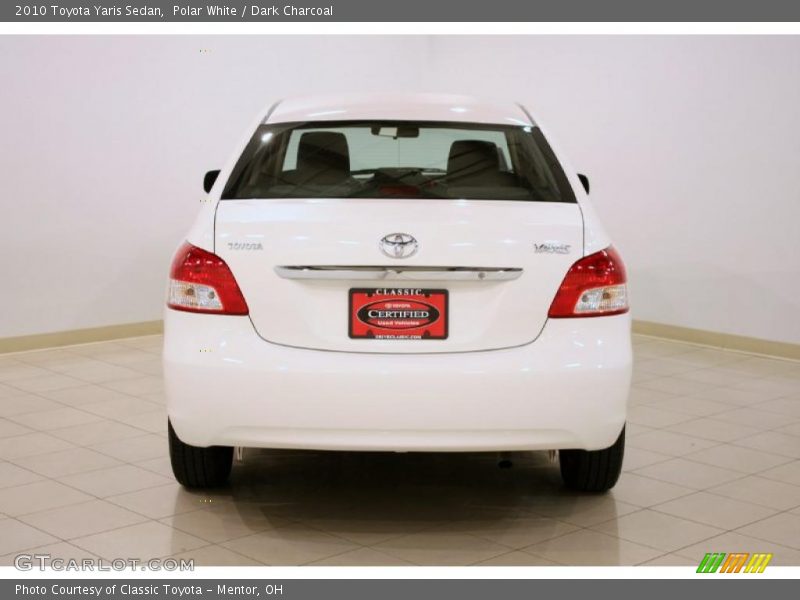 Polar White / Dark Charcoal 2010 Toyota Yaris Sedan