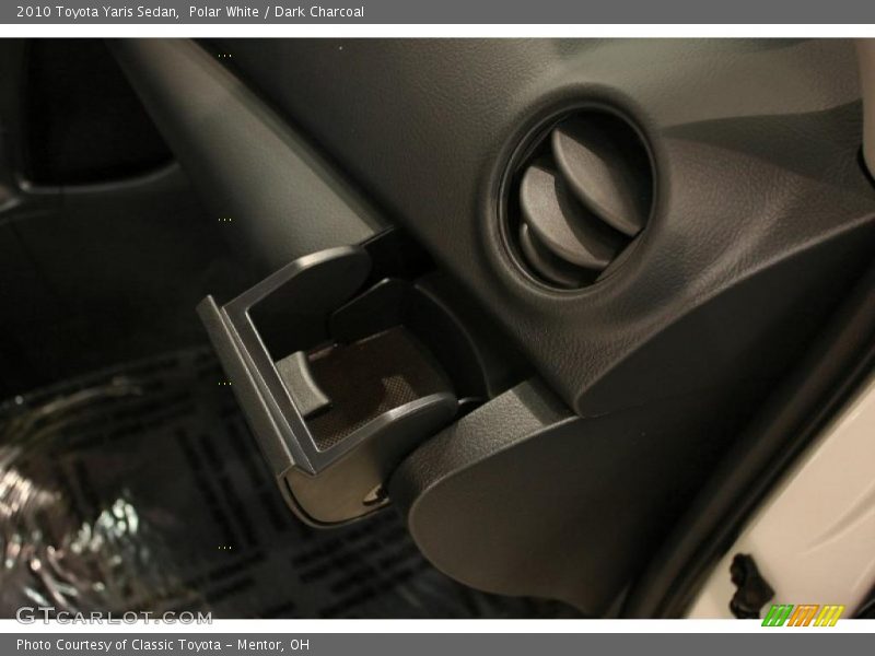 Polar White / Dark Charcoal 2010 Toyota Yaris Sedan