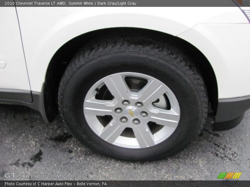 Summit White / Dark Gray/Light Gray 2010 Chevrolet Traverse LT AWD