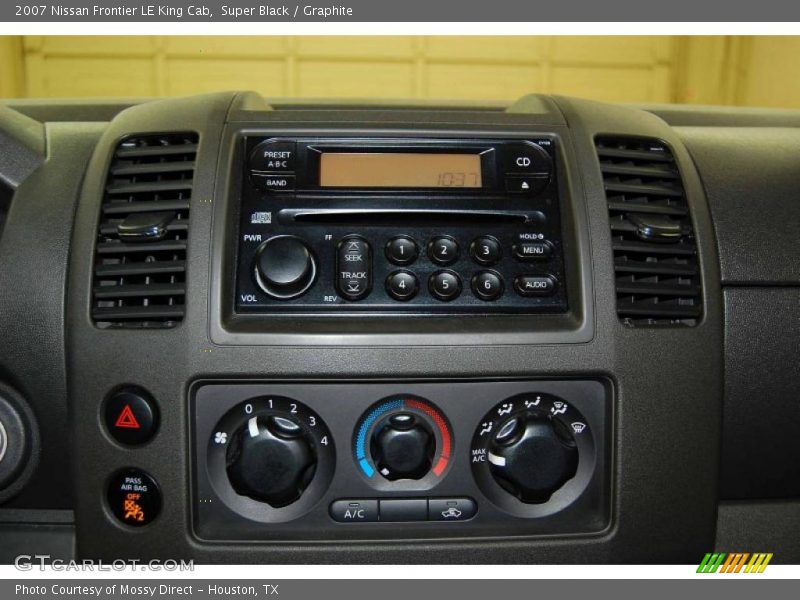 Controls of 2007 Frontier LE King Cab