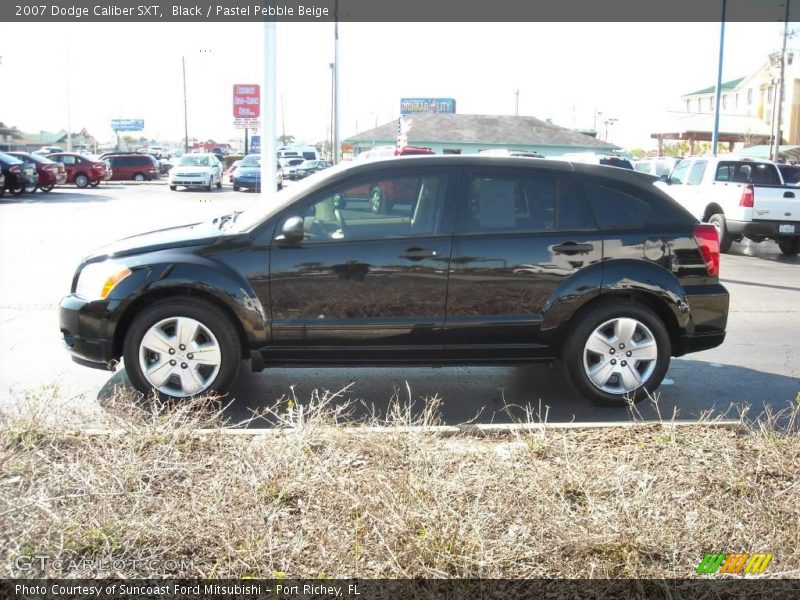 Black / Pastel Pebble Beige 2007 Dodge Caliber SXT